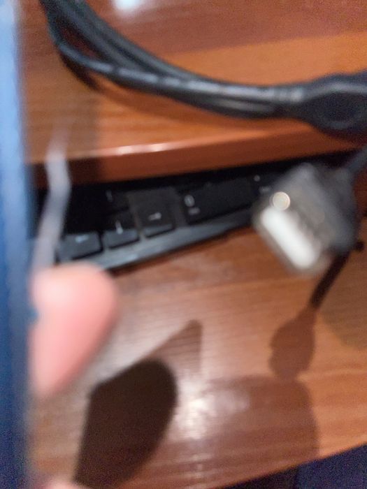 Продается вай фай усилитель со шнуром 3 х метровым