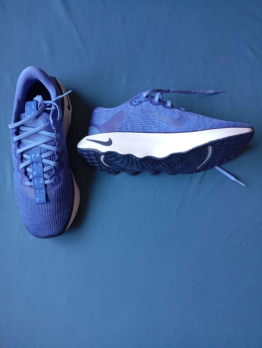 Маратонки  Nike Motiva