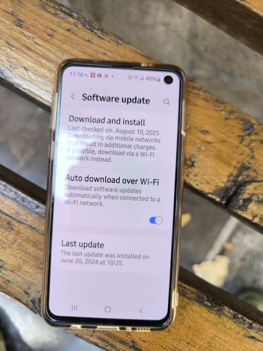 Samsung s10 смартфон