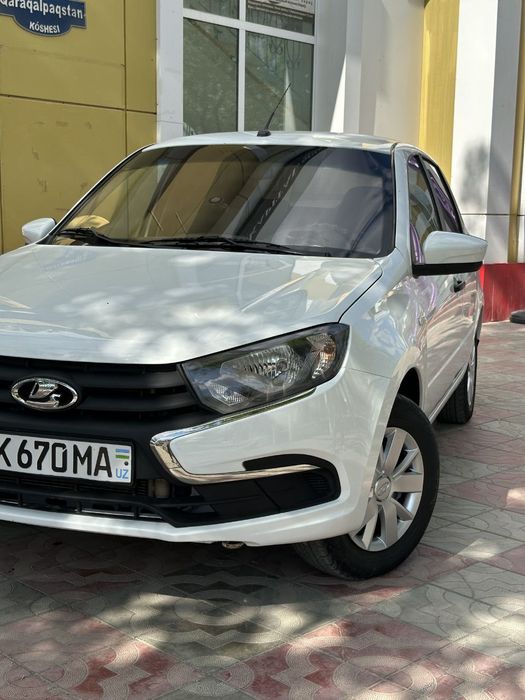 Лада гранта сатилади