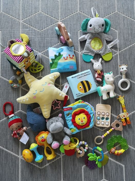 Лот бебешки играчки - Sophie Giraffe, Fischer price, fehn nature и др