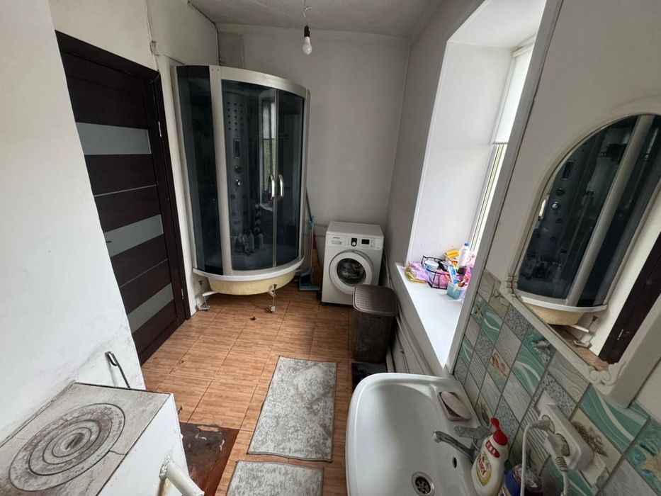 Продается 3х комнатная район 10 школы