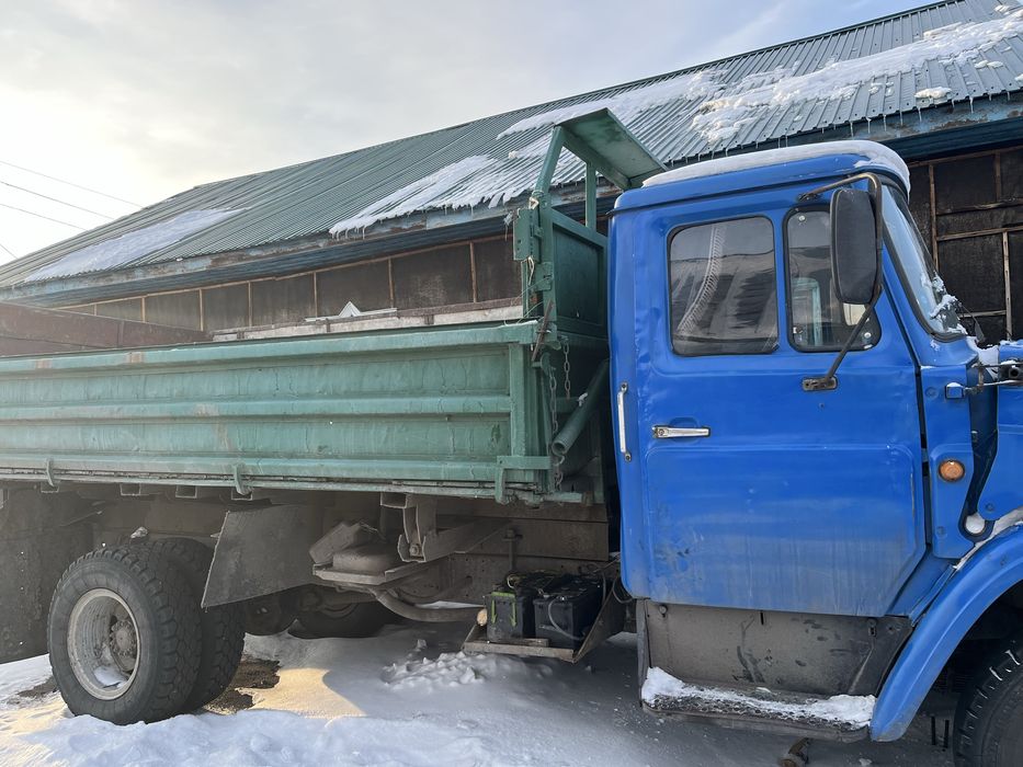 Продам зил самосвал