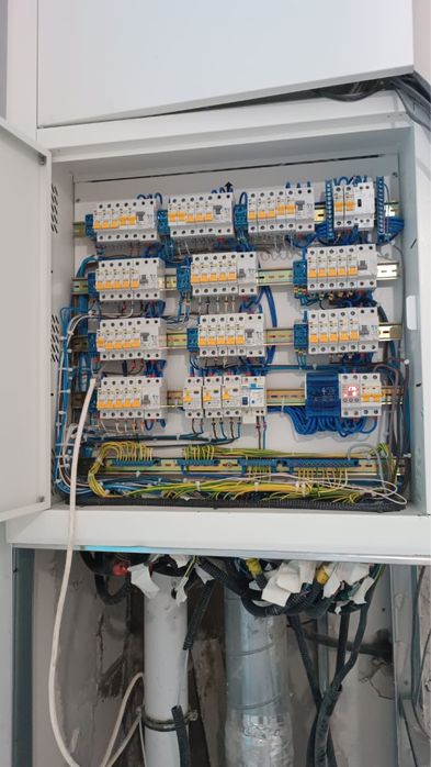 ЭЛЕКТРИК, Электромонтаж под ключ