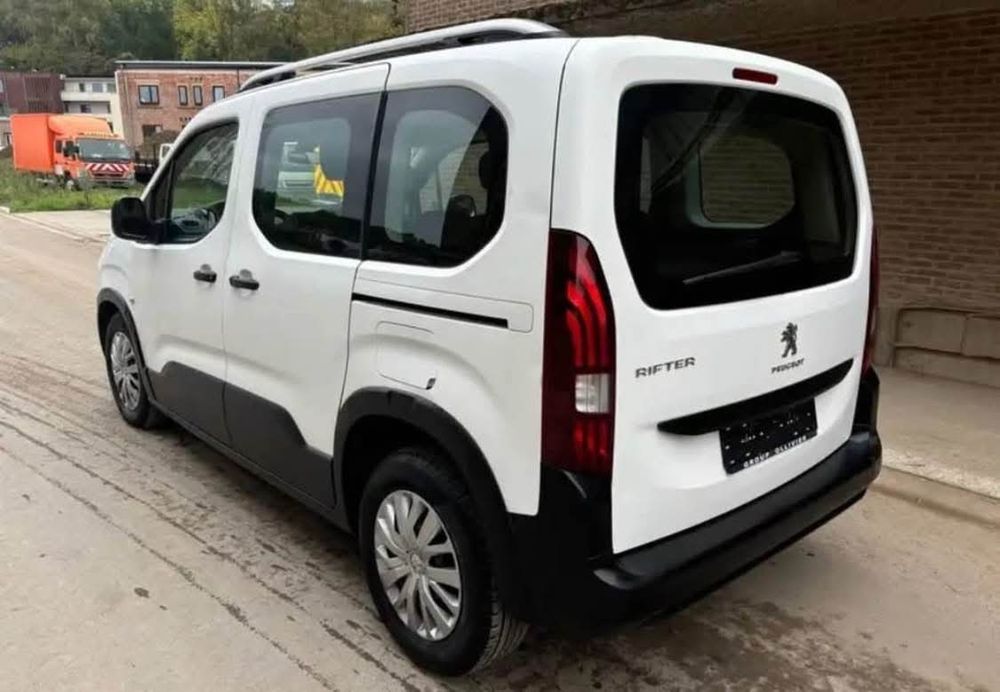 Peugeot  rifter 2019