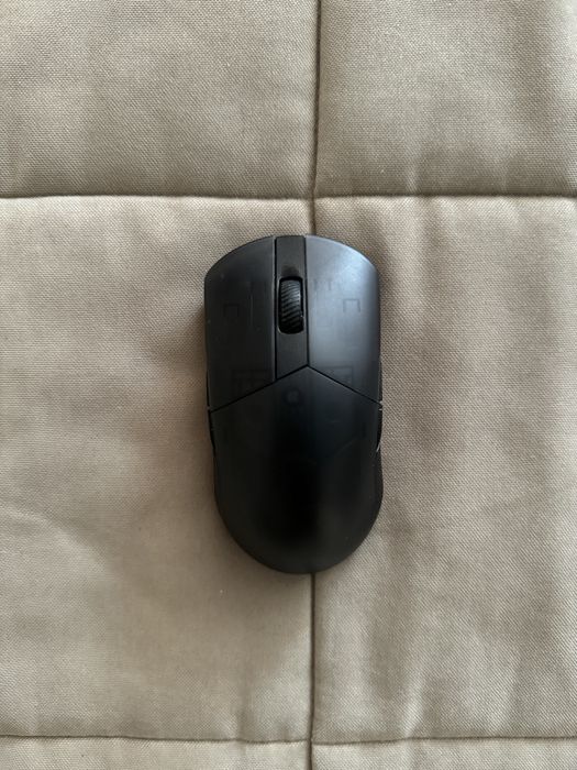 Игровая мышка ROG PUGIO ii