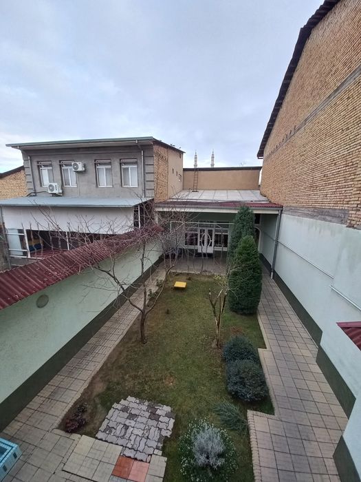 Продаётся 3-дома 1-линия Ракат площадью 9.6-сот Фасад;31-метров