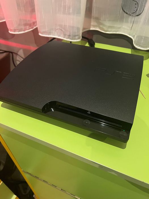 PlayStation 3 + 12 игри