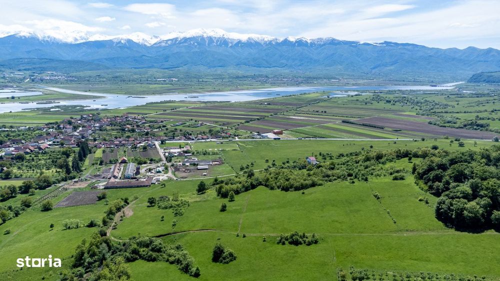 Teren 500 mp in Bradu, Sibiu – 7500 € – Zona linistita, privelis