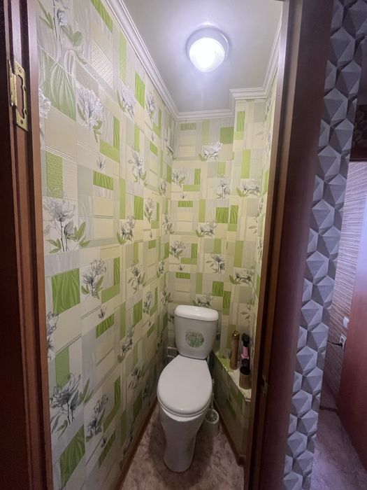 Продав 2х комнатную квартиру