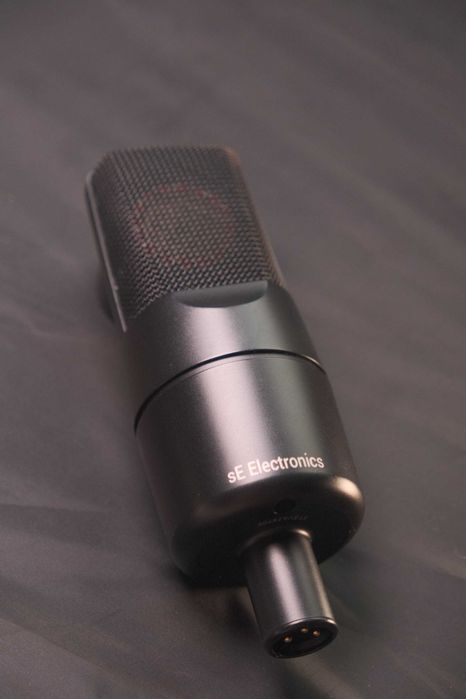 Продам\обменяю Студийный микрофон sE Electronics X1 S