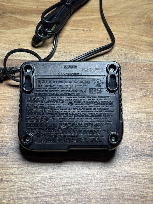 Аккумулятор и Зарядка Dewalt Оригинал США