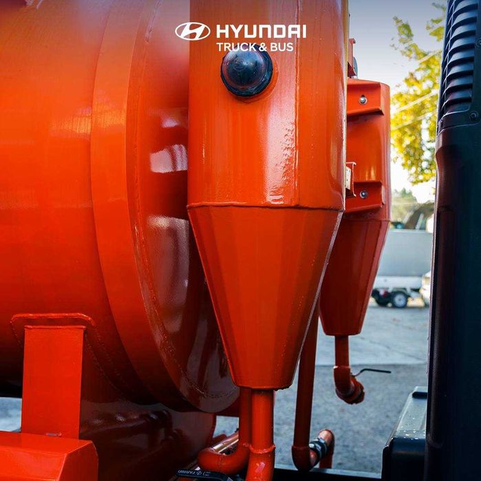 Ассенизатор (вакуумная машина) HYUNDAI EX8 4 м³