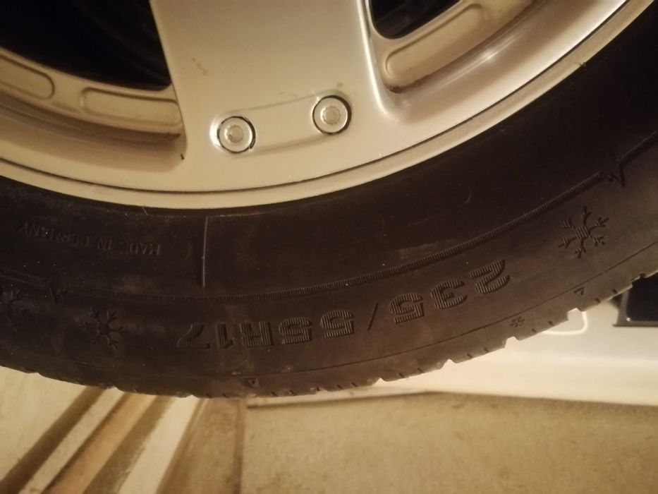 Зимни гуми с джанти Ауди 5х112