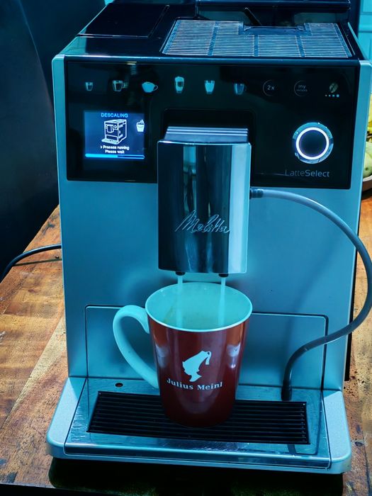 Espressor Melitta CI Touch Fully-auto 1.8 L 1400 W Argintiu