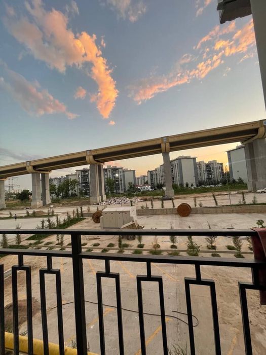 Продаётся своя 1 ком квартира,В Чоштепа метро,В-2-Етаже,С ремонтом!!!