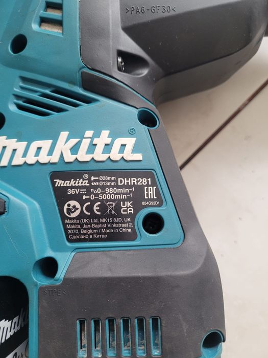 Rotopercutor MAKITA DHR 281 an 2023