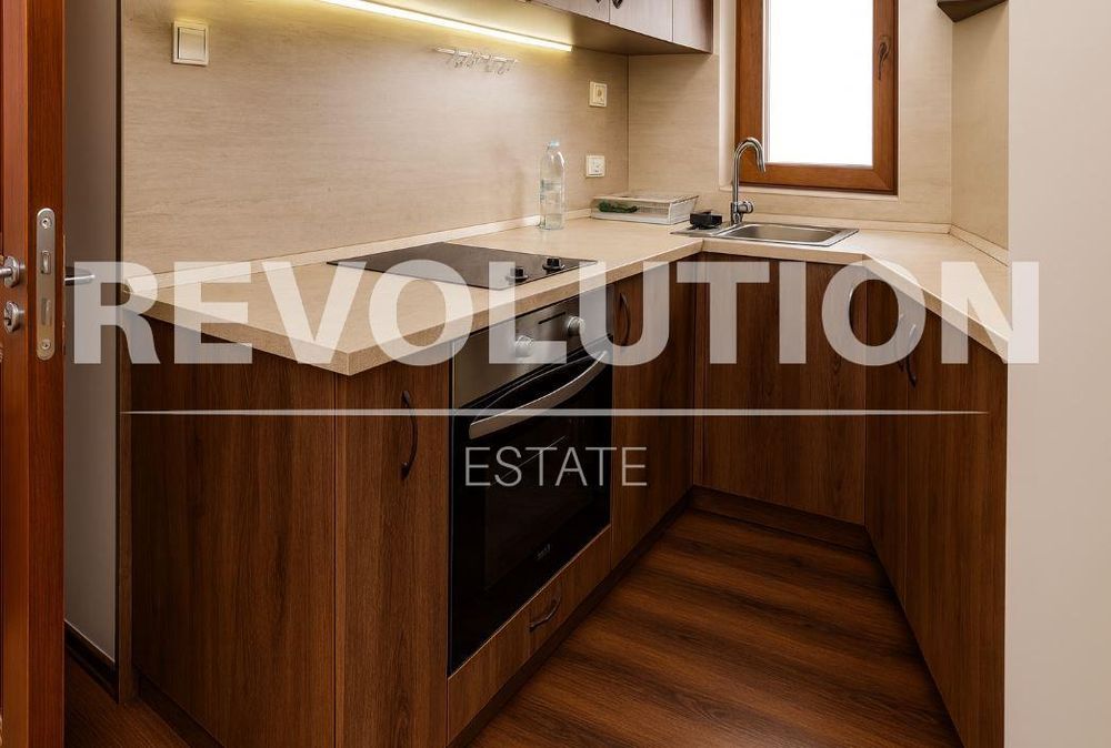 Дава се под наем Двустаен апартамент в Варна, Цветен квартал - 50 кв.м за 450 € - Снимка #1