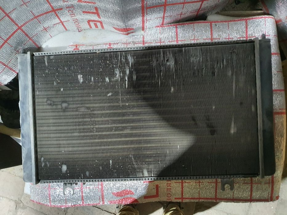 Радиатор на Лада калина б.у. нужен ремонт