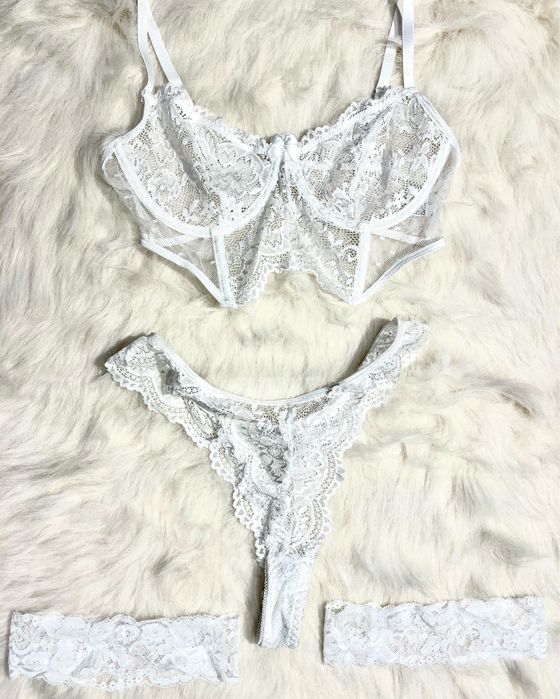 Set lenjerie intimă dama 89 lei S-M-L