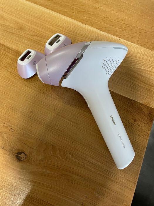 Фотоепилатор IPL Philips Lumea Prestige BRI954/00