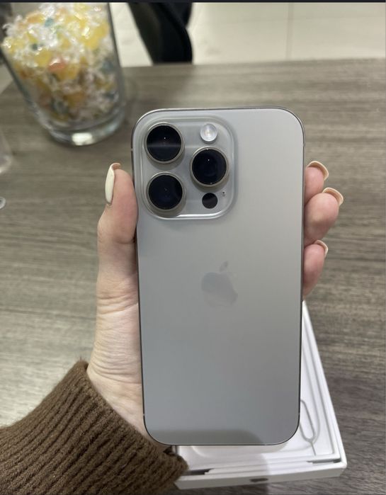 Айфон 16 про в цвете серый