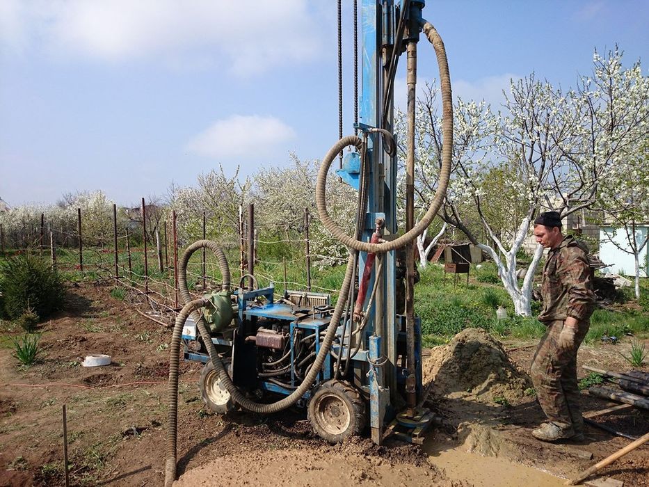Артизан скважина сув чиқариш хизмати