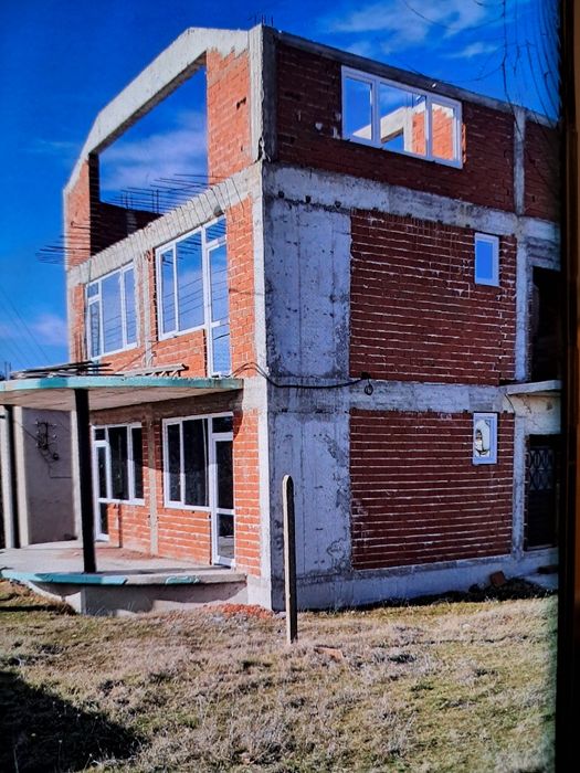 Продава се Къща в с. Полянец, Област Кърджали - 300 кв.м за 595 €/кв.м - Снимка #1