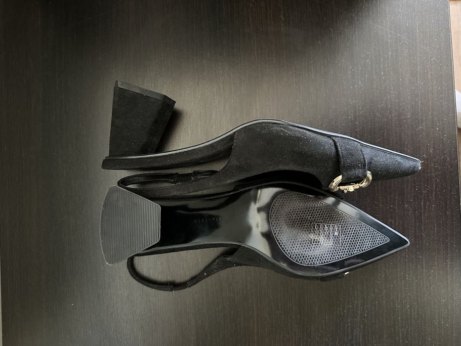 Pantofi negri dama Reserved