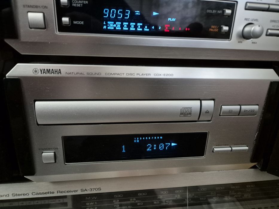 Стерео система.Yamaha pianocraft rx-e200,cdx-e200,kx-e100