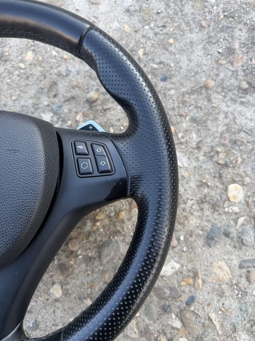 М волан бмв 3 е90/91/92/93 фейс (m volam bmw 3 E9x)