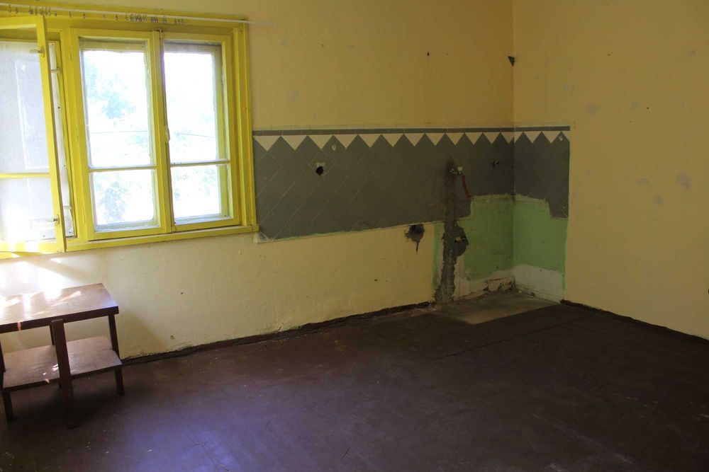 Продава се Къща в с. Сливовик, Област Монтана - 70 кв.м за 183 €/кв.м - Снимка #6