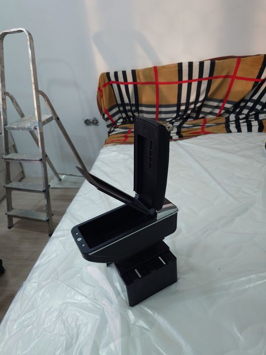 Продам подлокотник универсальный