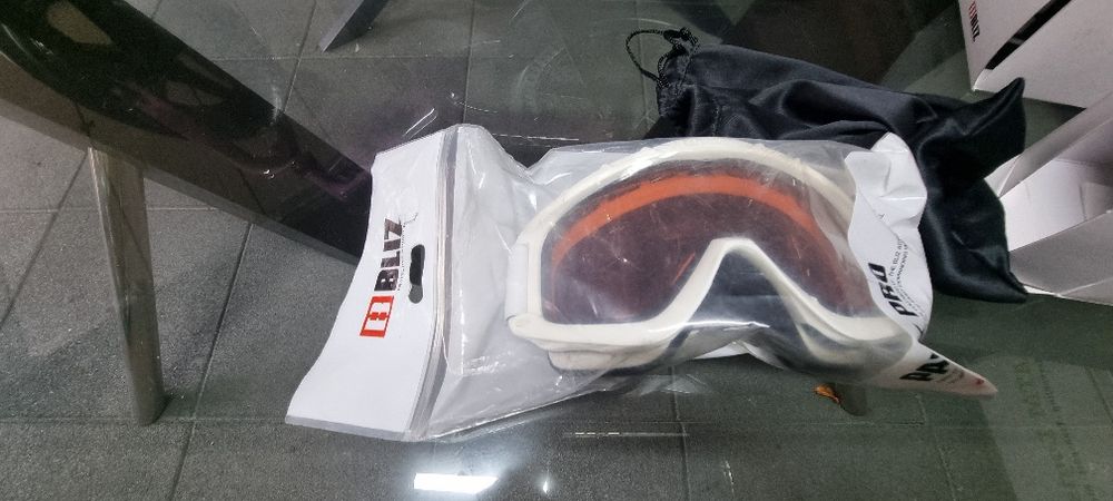 Casca schi ,everest scott ,salomon...