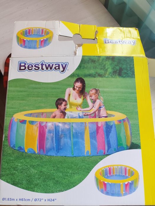 Продам  детский бассейн