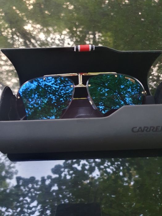 Слънчеви очила CARRERA