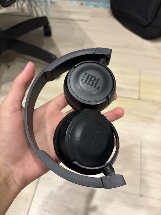 JBL T450BT черные