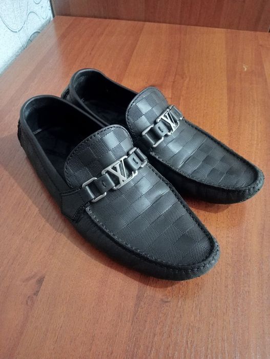 LOUIS VUITTON мужские оригинальные макасины.