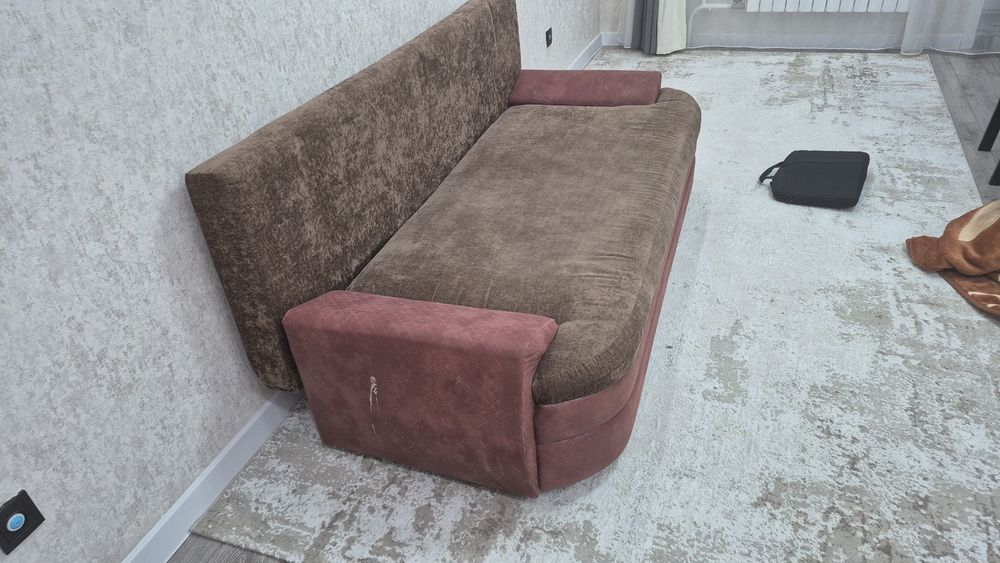 Продам раскладной диван