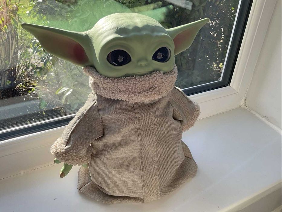 Star Wars The Mandalorian – THE CHILD / Baby Yoda / Grogu – плюш prop реален размер 29-30см