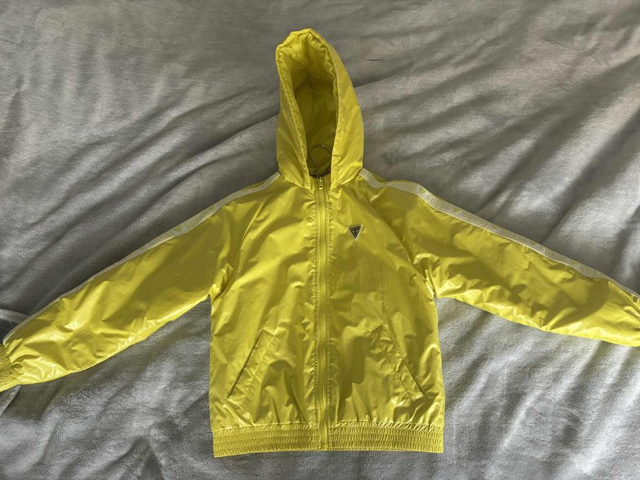 Пролетно яке Guess