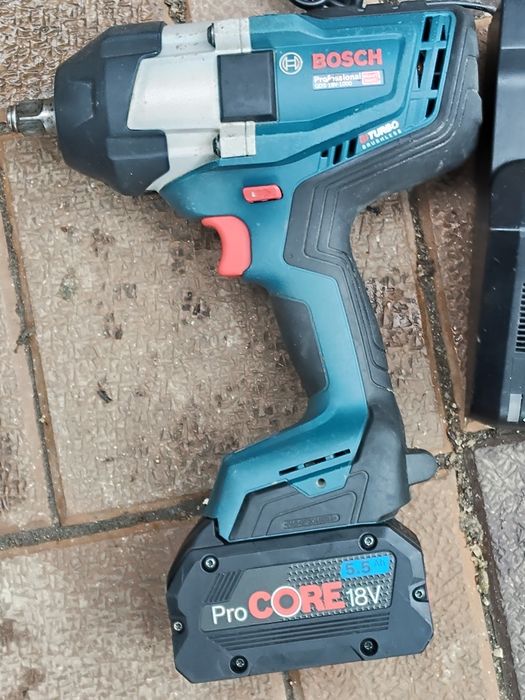 Impact cu patrat 1/2 BOSCH  GDS 18 V -1000  Profesional  , fabr. 2025