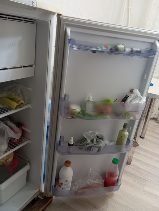 Продам холодильник