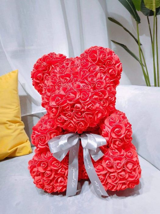 Ursulet Cadou din trandafiri spuma