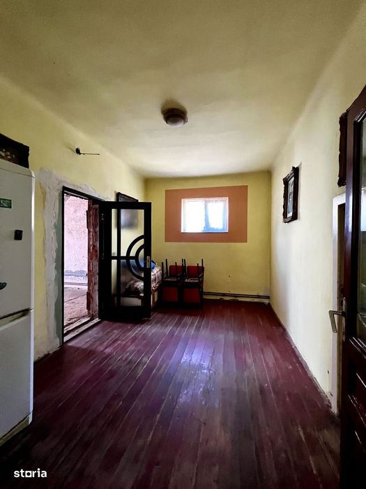 Casa in Tinca, centrala, 3 camere cu strada asfaltata