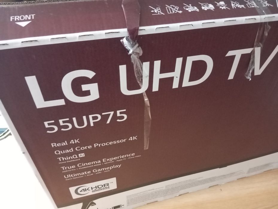 Телевизор със счупена матрица 55 ична