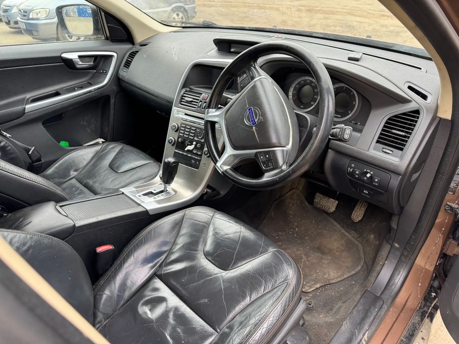 Dezmembrez / Dezmembrari / Piese Volvo XC60 2.4D D5244T10 2008-2013