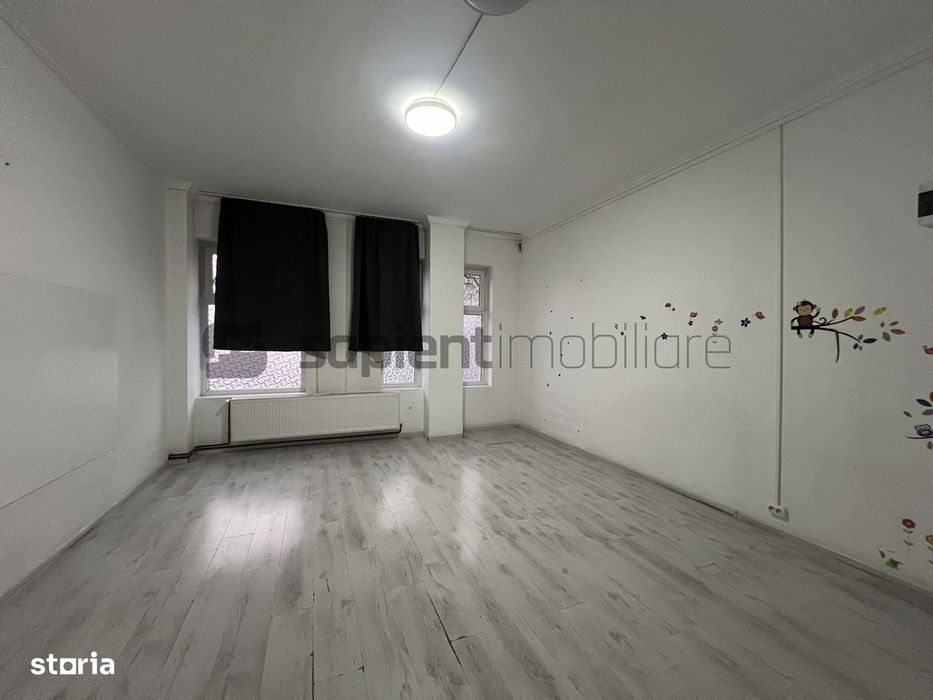 Spațiu comercial _ Bd. Dimitrie Cantemir, Oradea