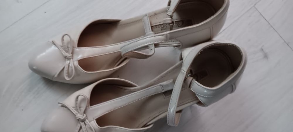 Incaltaminte de dama marimea 37