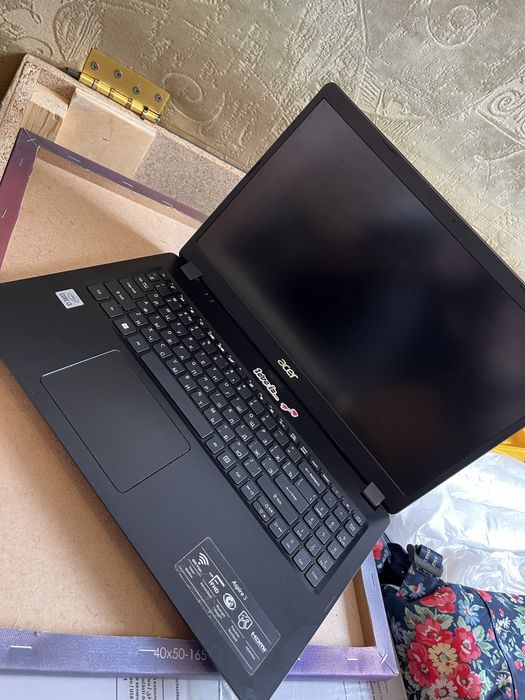 Продам ноутбук ASER